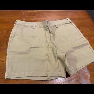 NWT Lands End 18W tan 7” chino shorts Fit 2